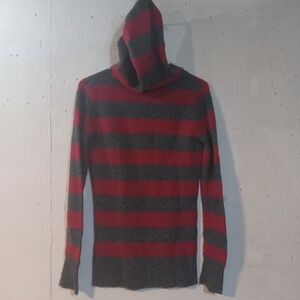 Hooded V-Neck Acrylic Stretchy  Sweater in Red and Gray Stripes NWOT